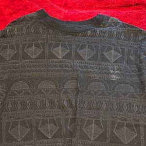 Men's Black Geometric Short Sleeve Tee